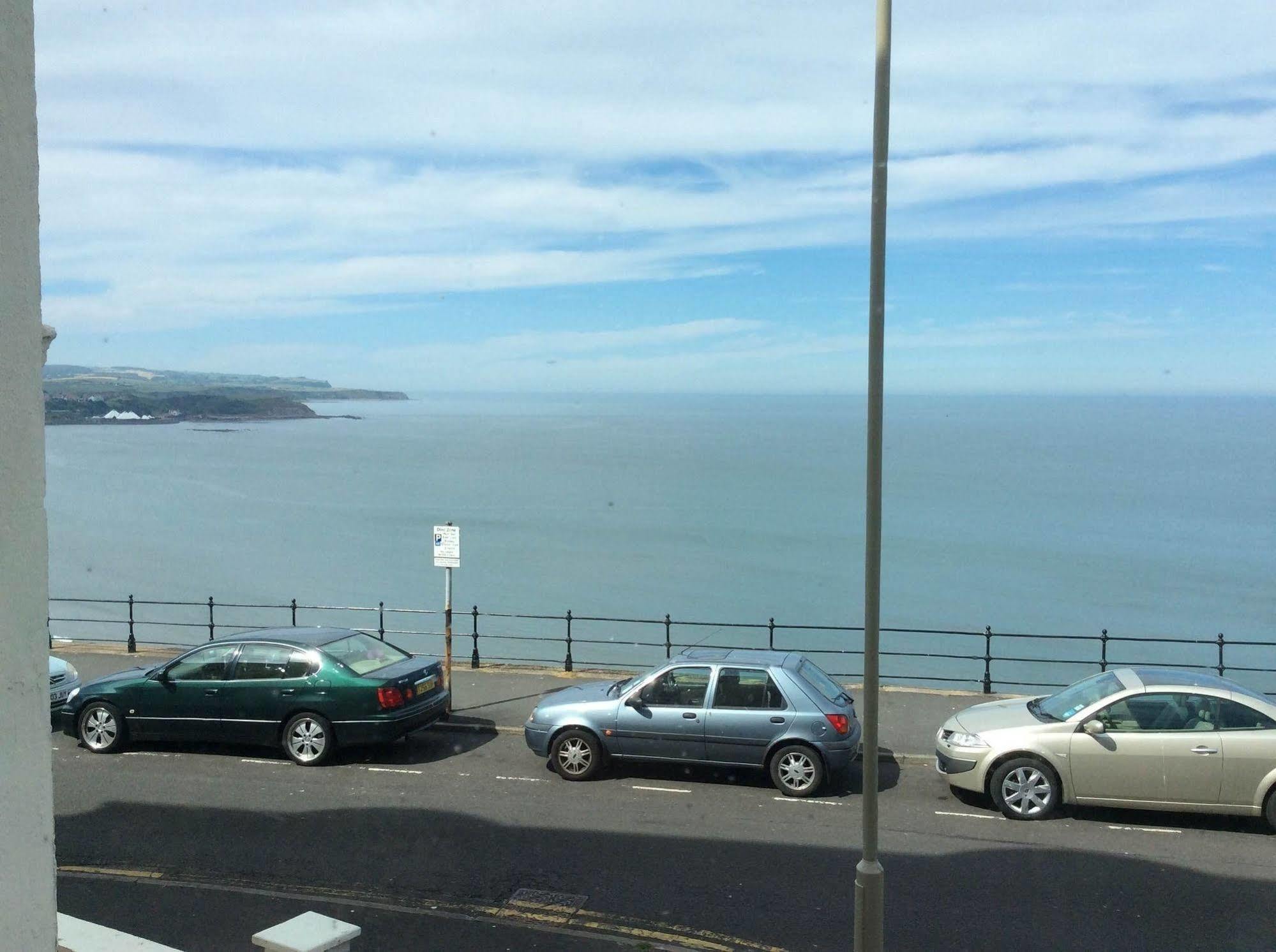 Marine View Guest House Scarborough Exterior foto