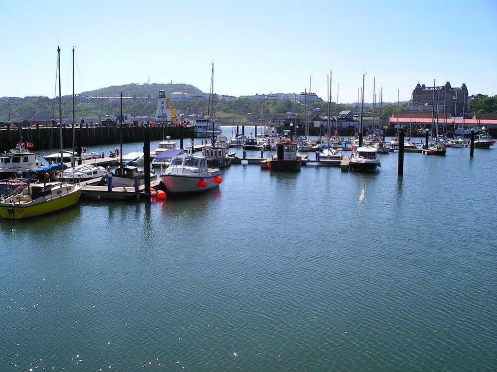 Marine View Guest House Scarborough Exterior foto